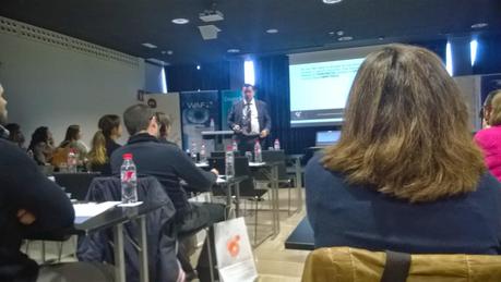 Buscar comerciales complementarios. Buscar comerciales complementarios.