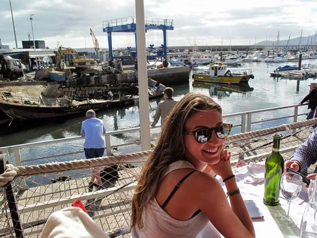 Jersey oversize y ripped jeans Jersey oversize y ripped jeans