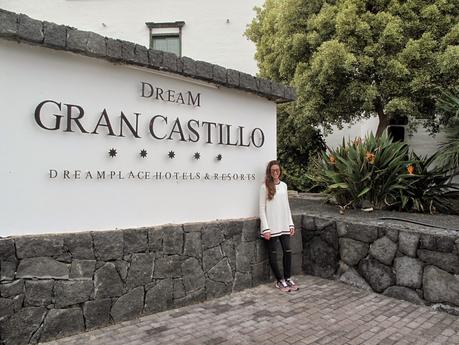 Jersey oversize y ripped jeans Jersey oversize y ripped jeans