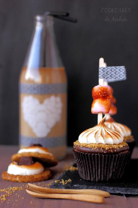 S'MORES CUPCAKES S'MORES CUPCAKES