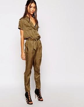 Vestidas con una sola pieza Vestidas con una sola pieza