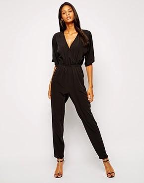 Vestidas con una sola pieza Vestidas con una sola pieza