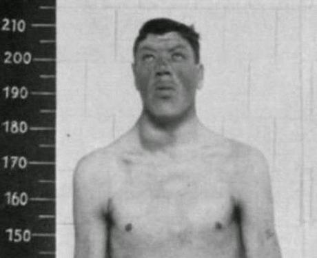 El único hombre que fue enano y gigante en su vida. El único hombre que fue enano y gigante en su vida.