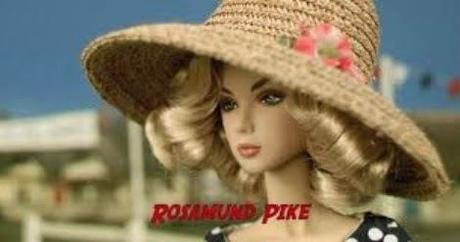 Rosamund Pike, Sorprendente y Sorpresiva