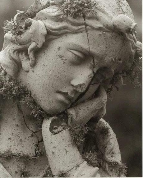 ADIOS AL AMOR. ADIOS AL AMOR.