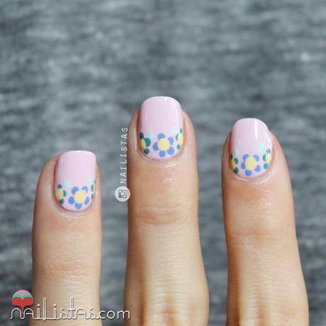 Uñas decoradas secillas con flores paso a paso Uñas decoradas sencillas con flores paso a paso