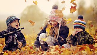 children-happy-autumn