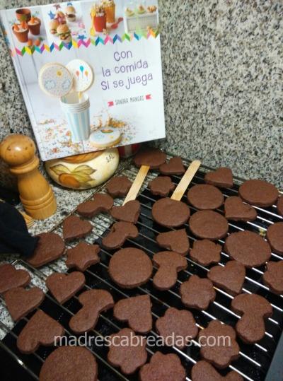 Libros de recetas para niños. Con la comida sí se juega Libros de recetas para niños. Con la comida sí se juega