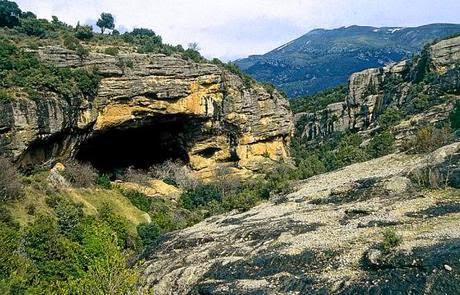 Piden 2 años y 6 meses de prisión por destruir el yacimiento neolítico de la Cueva de Chaves (Huesca)