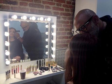 Sesión de fotos beauty con Olay y Max Factor Lewis Amarante maquillandome