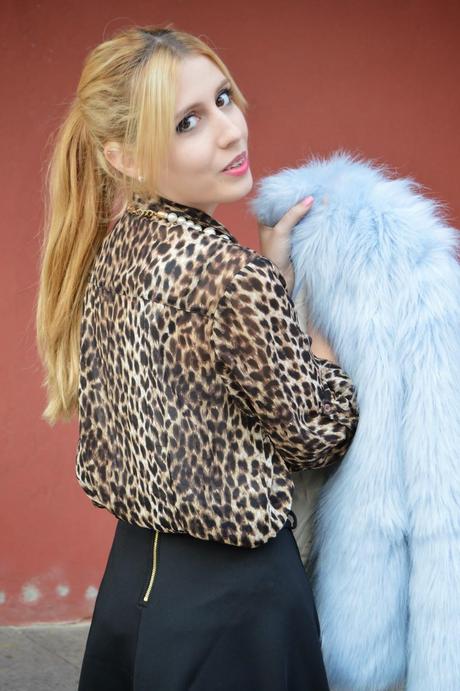 OUTFIT : Un Yeti blu OUTFIT : Un Yeti blu