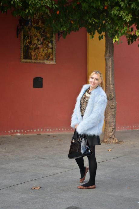 OUTFIT : Un Yeti blu OUTFIT : Un Yeti blu