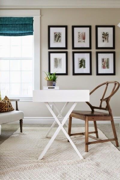 Una practica sala de estar y oficina Una practica sala de estar y oficina