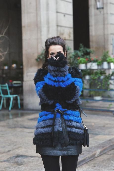 BLACK & BLUE Custo_Barcelon-Faux_Fur-Coat-Leather_Skirt-Fall_Winter_15-Outfit_Collage_Vintage-Street_Style-36