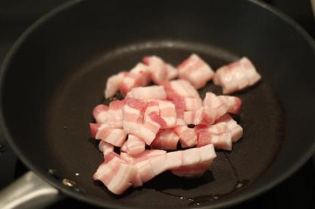 Salsa carbonara original. La receta tradicional Salsa carbonara original. La receta tradicional