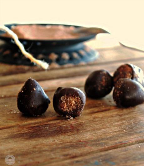 Trufas de castañas y chocolate Trufas de castañas y chocolate