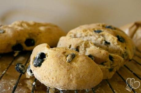 Pan de olivas negras Pan de olivas negras