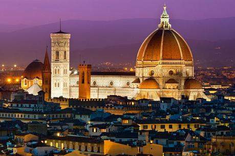 Destino 2015: Un mese sotto il cielo di un estate italiana Destino 2015: Un mese sotto il cielo di un estate italiana
