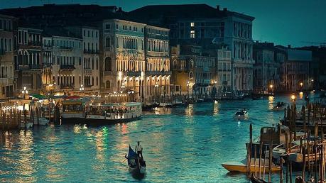 Destino 2015: Un mese sotto il cielo di un estate italiana Destino 2015: Un mese sotto il cielo di un estate italiana