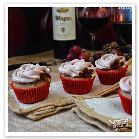 CUPCAKES DE VINO MUGA Y PASAS / RED WINE AND RAISIN CUPCAKES CUPCAKES DE VINO MUGA Y PASAS / RED WINE AND RAISIN CUPCAKES