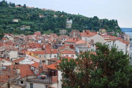 PIRAN... EL SECRETO DE LA COSTA ESLOVENA PIRAN... EL SECRETO DE LA COSTA ESLOVENA