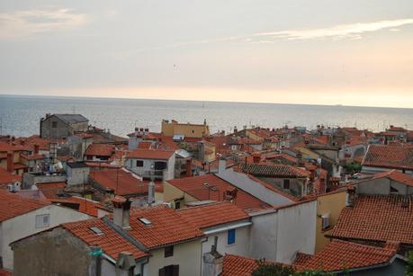 PIRAN... EL SECRETO DE LA COSTA ESLOVENA PIRAN... EL SECRETO DE LA COSTA ESLOVENA
