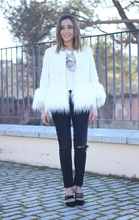 white faux fur coat01