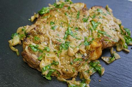 Chuletón de buey con salsa Chuletón de buey con salsa