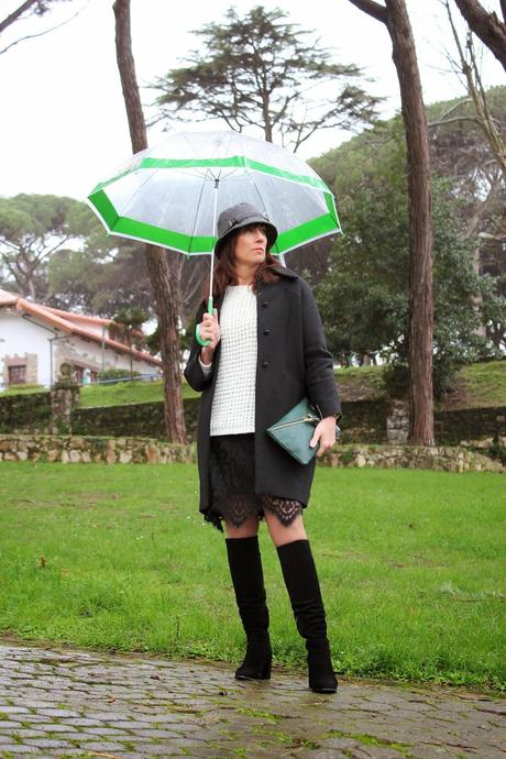 MIS LOOKS - PUNTO Y ENCAJE MIS LOOKS - PUNTO Y ENCAJE