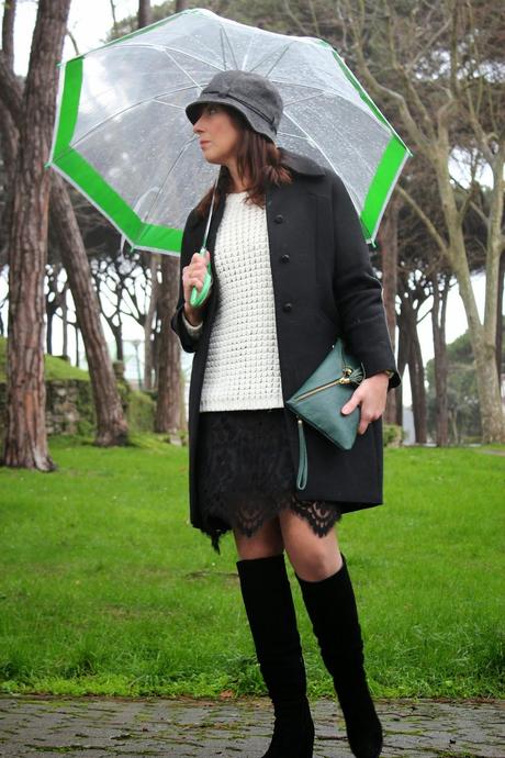 MIS LOOKS - PUNTO Y ENCAJE MIS LOOKS - PUNTO Y ENCAJE