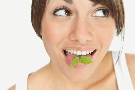 Como eliminar el mal aliento - 10 trucos Como eliminar el mal aliento - 10 trucos
