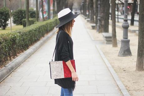 Fringed Sweater Fringed Sweater10