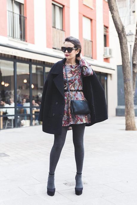 Paisley_Dress_Fashion_Pills-Sita_Murt_Coat-Outfit-Street_Style-Collage_Vintage-7