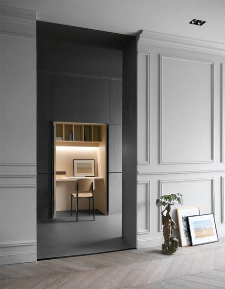 CONTRASTE DE ÉPOCAS EN PARÍS CONTRASTE DE ÉPOCAS EN PARÍS