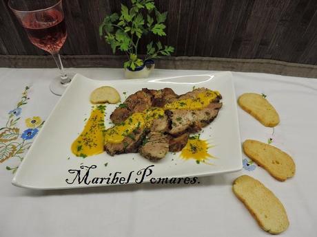 Lomo de cerdo con salsa de manzana en olla programable. Lomo de cerdo con salsa de manzana en olla programable.