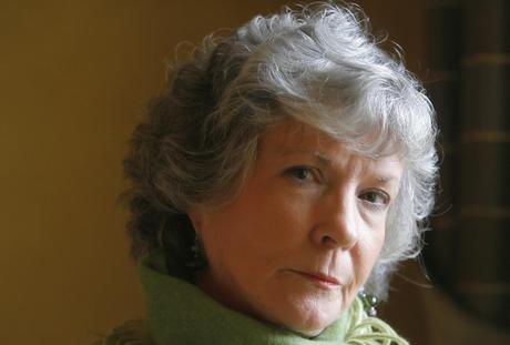 Relecturas...Sue Grafton, A de Adulterio Relecturas...Sue Grafton, A de Adulterio