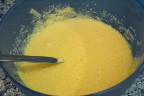 tarta de manzana, almendra, chocolate blanco y fresas tarta de manzana, almendra, chocolate blanco y fresas