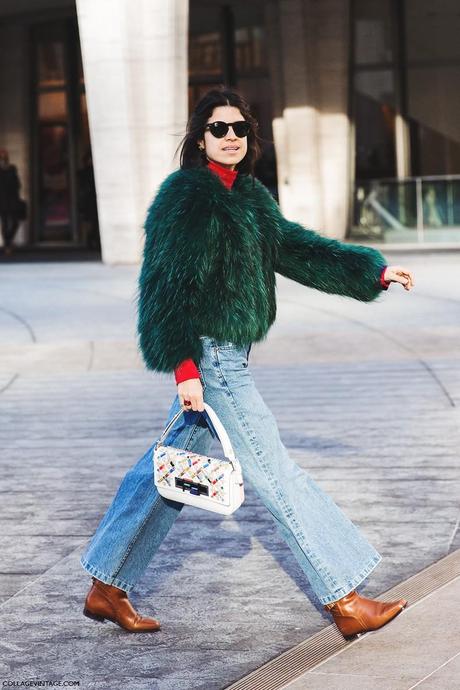 STREET STYLE NYFW I New_York_Fashion_Week-Fall_Winter_2015-Street_Style-NYFW-Leandra_Medine-Fur_Coat-Flared_Jeans-Turtle_Neck-2