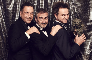 Reportaje Premios Goya 2015 Javier Fesser (centro) junto a Francisco Ramos y Luis Manso