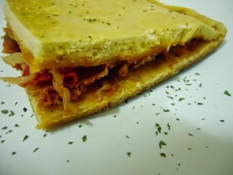 Empanada gallega de bonito