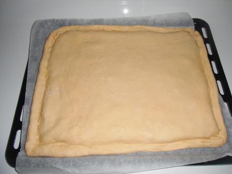 Empanada gallega de bonito