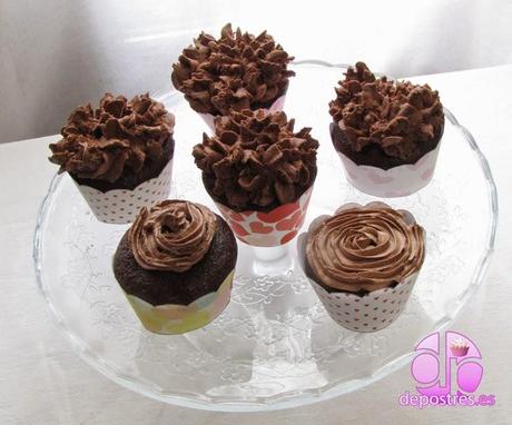 CUPCAKES DE DOBLE CHOCOLATE