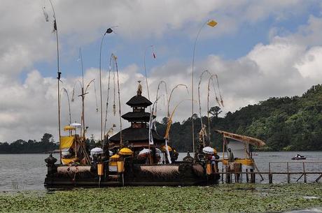 Cinco templos que no perderte en Indonesia uluDanu