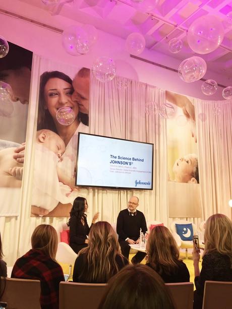 Cómo estimular los sentidos del bebé a la hora del baño Cómo estimular los sentidos del bebé a la hora del baño