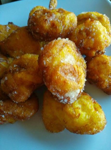 BUÑUELOS DE NARANJA CON NARANJAS TRADICIONALES