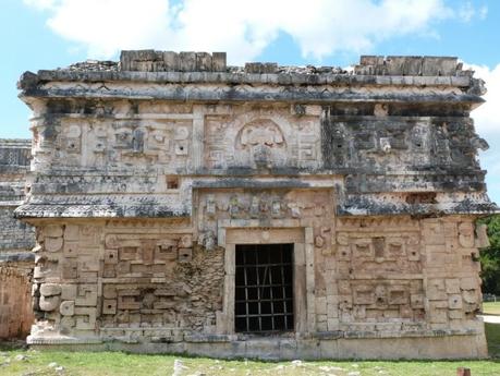 Un día en Chichén Itzá Edificio de las monjas