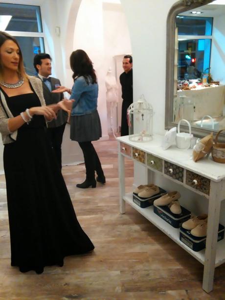 BLOGSSIPGIRL HA ESTADO ALLI: INAUGURACIÓN DE LOVE STORY NOVIAS BLOGSSIPGIRL HA ESTADO ALLI: INAUGURACIÓN DE LOVE STORY NOVIAS