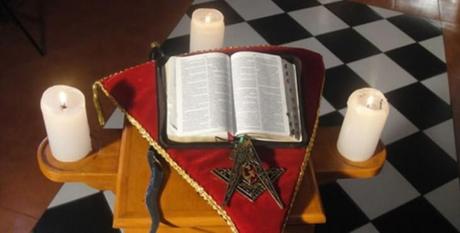 La Igualdad en la masonería universal La Igualdad en la masonería universal