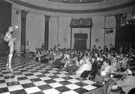 TEATRE I CINEMA SALA MERCÈ ,ANTONI GAUDÍ 1904 , EN LA BARCELONA D' ABANS, D' AVUI I DE SEMPRE...17-02-2015...!!! TEATRE I CINEMA SALA MERCÈ ,ANTONI GAUDÍ 1904 , EN LA BARCELONA D' ABANS, D' AVUI I DE SEMPRE...17-02-2015...!!!
