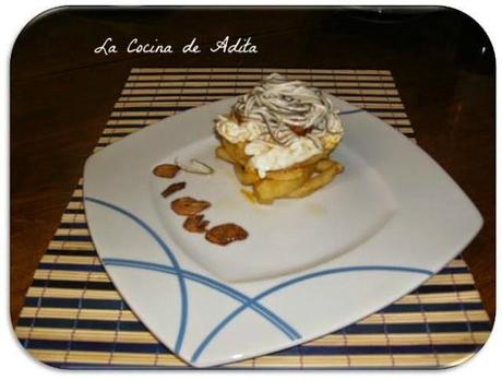 Huevos rotos, con patatas y gulas Huevos rotos, con patatas y gulas